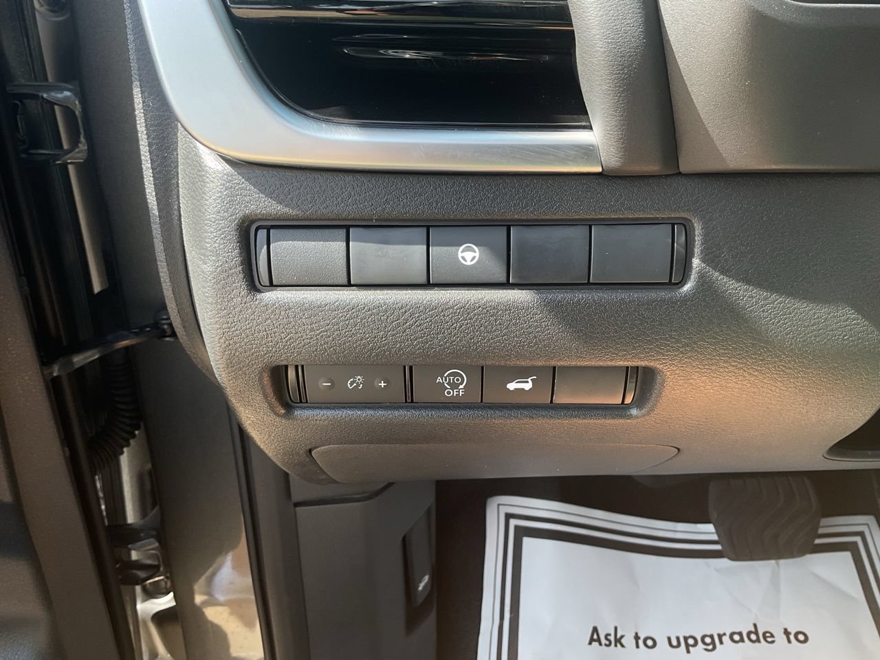 Used 2026 Nissan Rogue SL FWD image 20
