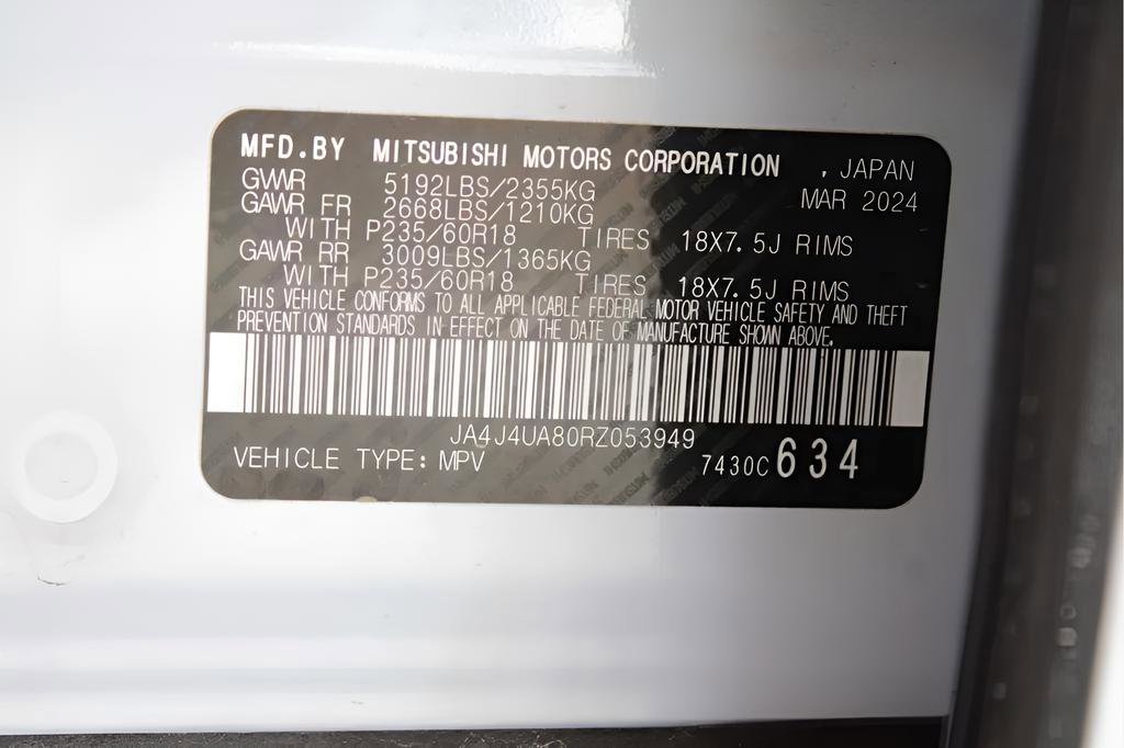 Used 2024 Mitsubishi Outlander ES image 19