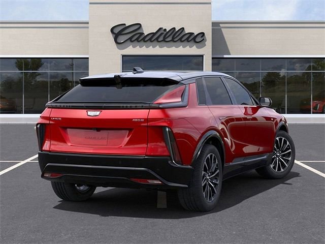 New 2025 Cadillac Lyriq Sport image 4