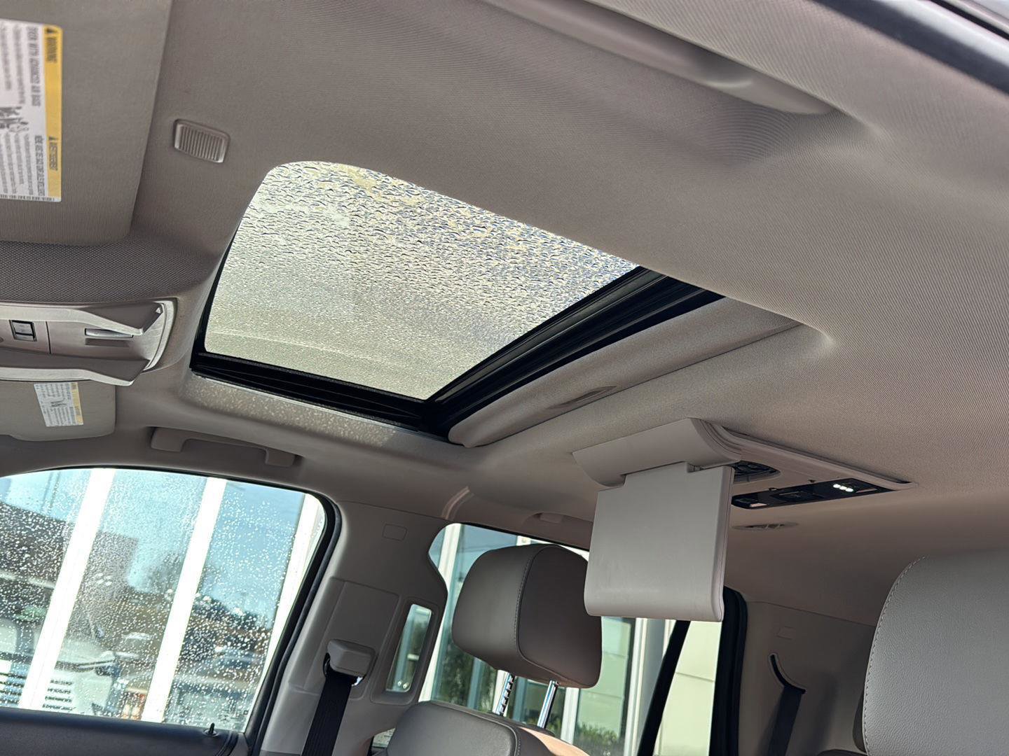 Used 2018 GMC Yukon SLT w/ Premium Edition image 29