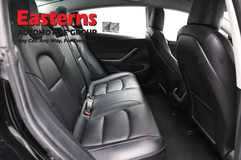 Used 2018 Tesla Model 3 Long Range RWD image 17