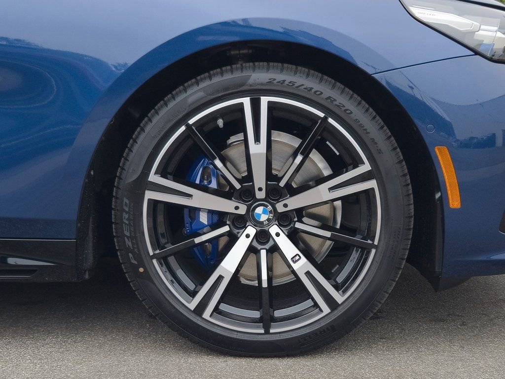 New 2026 BMW 530i w/ M Sport Package image 9