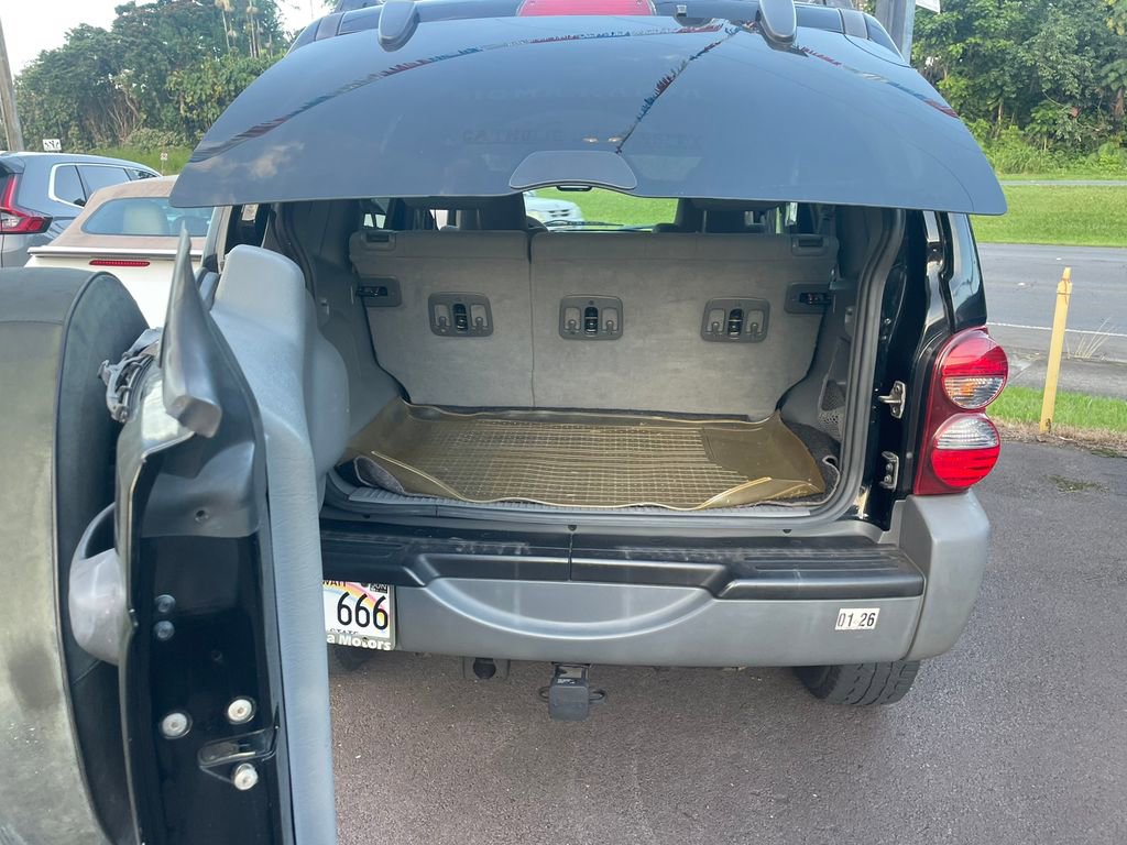 Used 2005 Jeep Liberty Sport w/ Skid Plate Group image 6