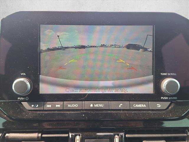 Used 2022 Nissan Pathfinder SV w/ SV Black Package FWD image 13
