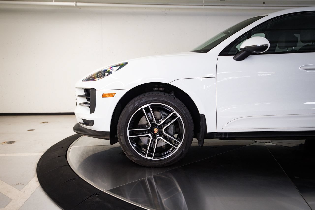 Certified 2020 Porsche Macan S AWD/4WD image 11