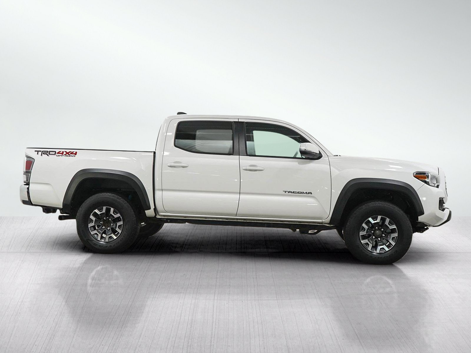 Used 2021 Toyota Tacoma TRD Off-Road AWD/4WD image 6