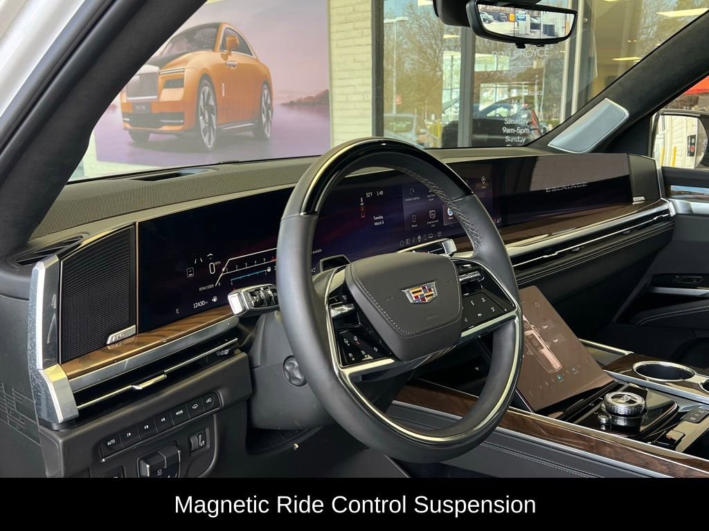 Used 2025 Cadillac Escalade Sport Platinum w/ LPO, ONYX Package image 16