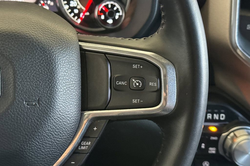 Used 2022 RAM 1500 Laramie AWD/4WD image 29