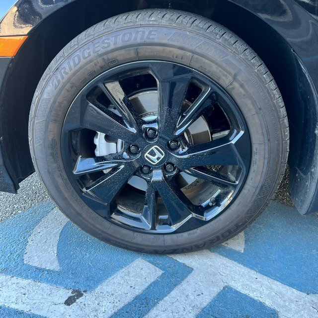 Used 2023 Honda Odyssey Sport image 9