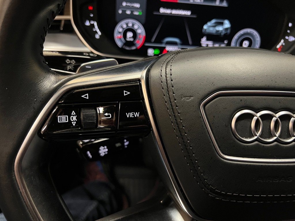 Used 2019 Audi A8 L 4.0T image 18