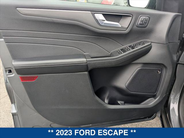 Certified 2023 Ford Escape Active w/ Tech Pack #2 image 10
