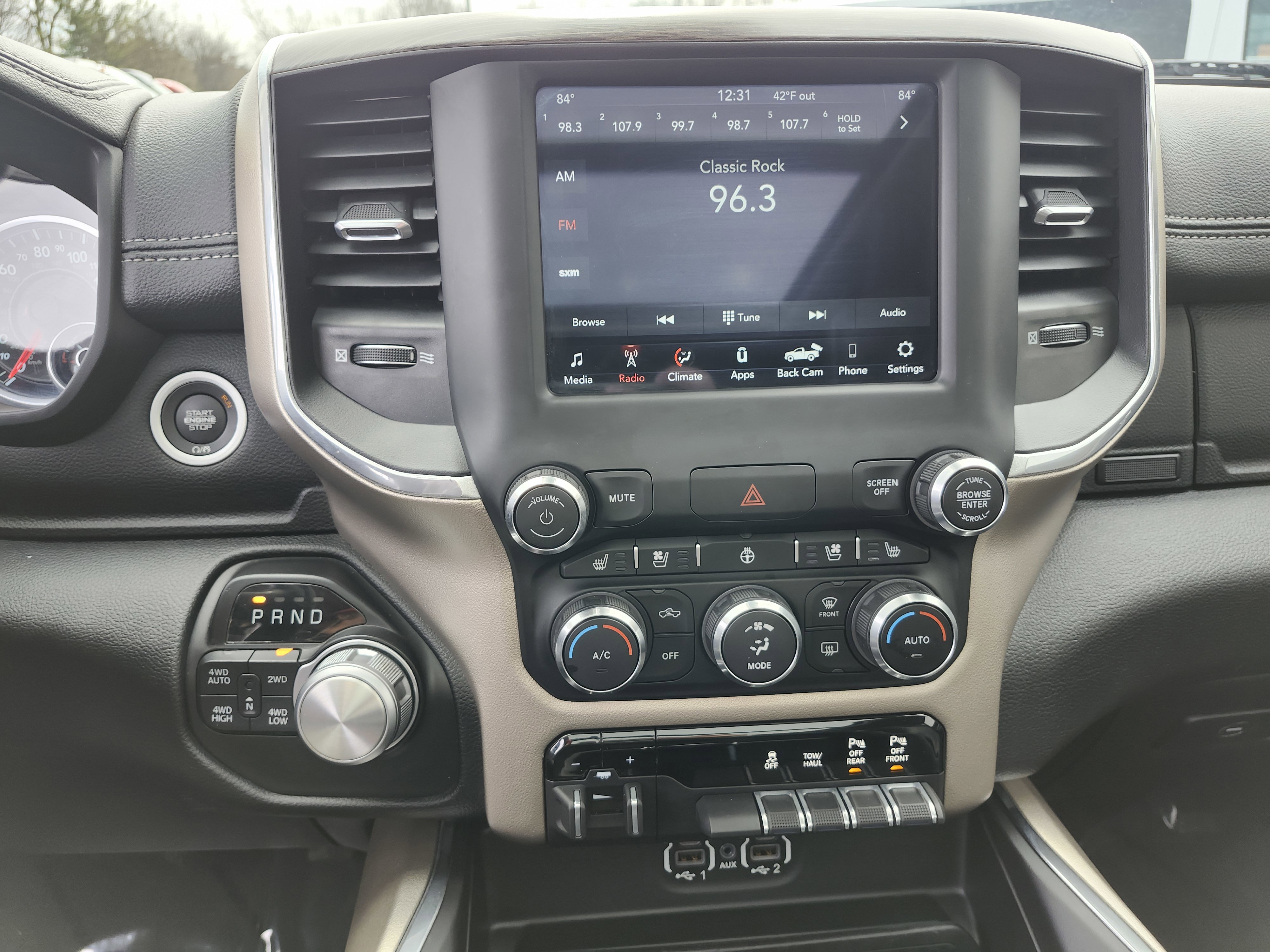Used 2020 RAM 1500 Laramie AWD/4WD image 36