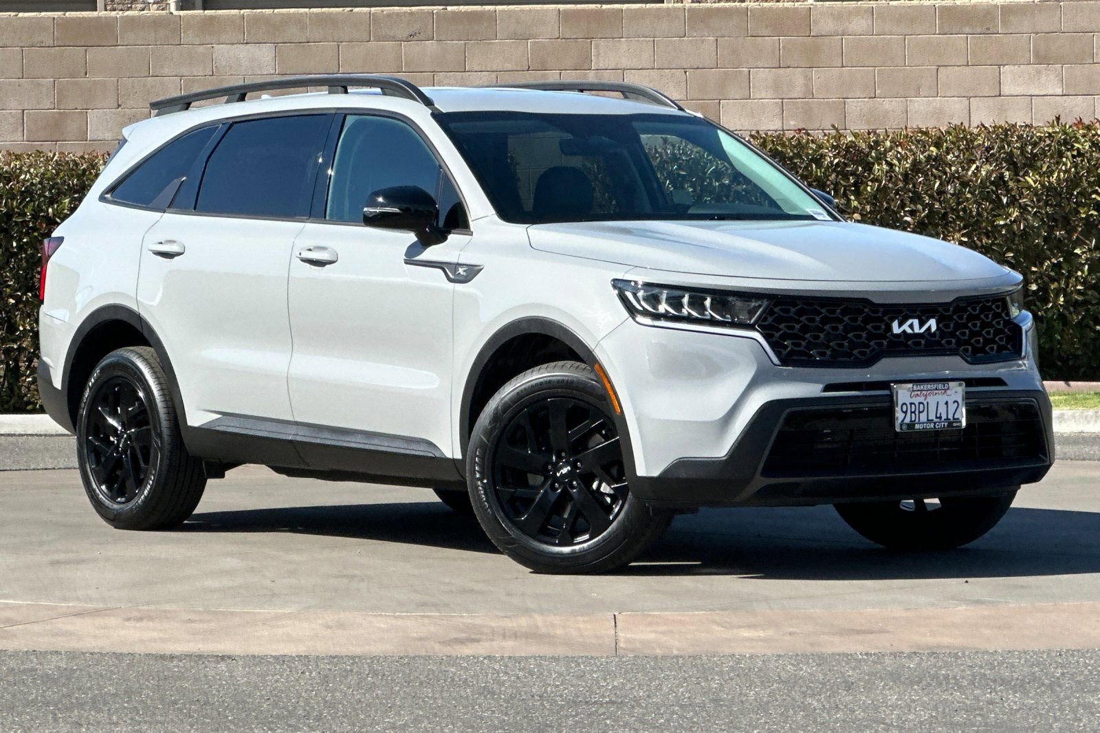 Used 2022 Kia Sorento S AWD/4WD image 2