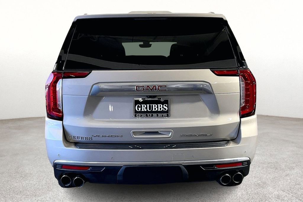 Used 2022 GMC Yukon Denali w/ Denali Premium Package RWD image 5