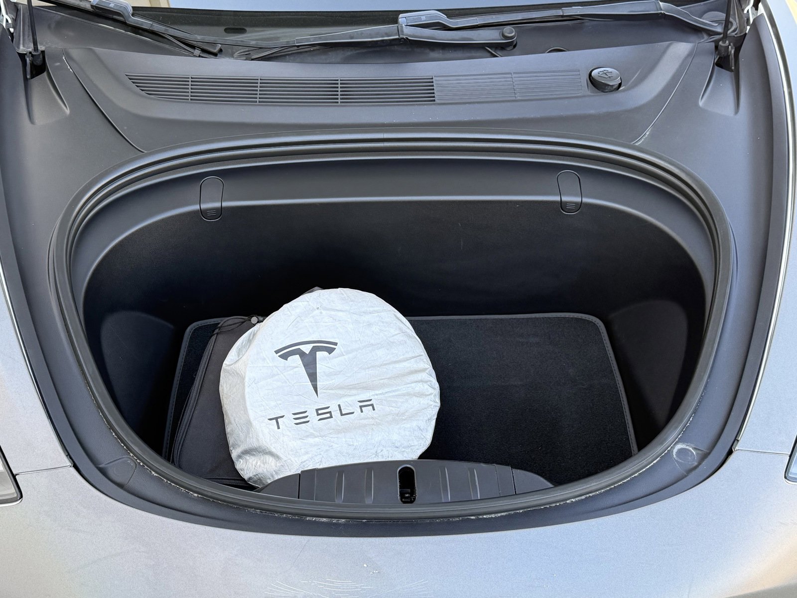 Used 2019 Tesla Model 3 Long Range image 32