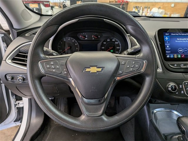 Used 2024 Chevrolet Malibu LT image 17