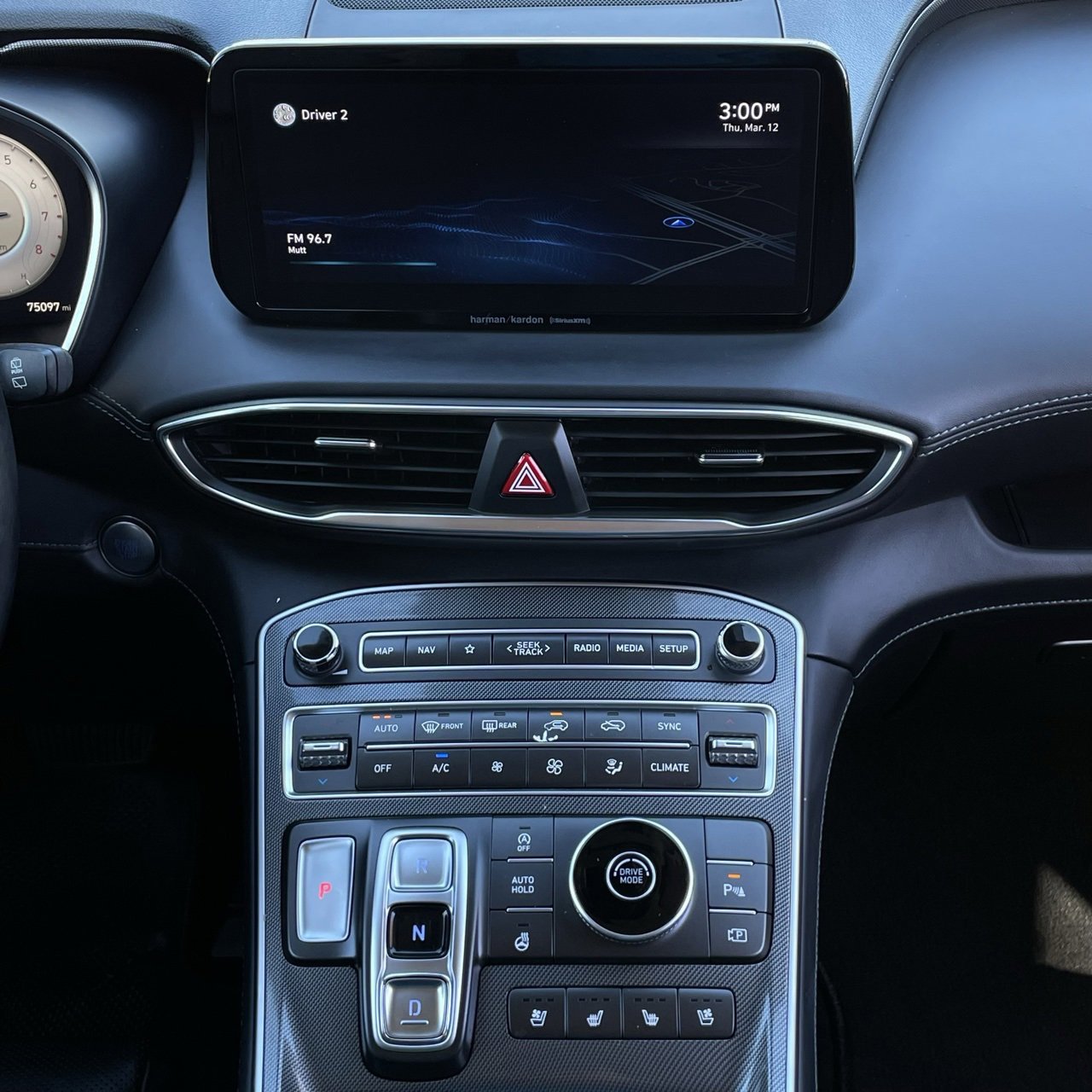 Used 2022 Hyundai Santa Fe Limited image 18