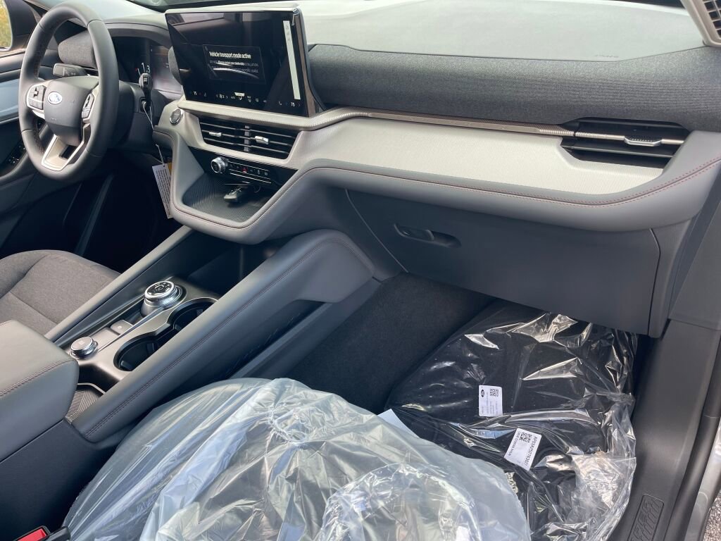 New 2026 Ford Explorer Active image 15