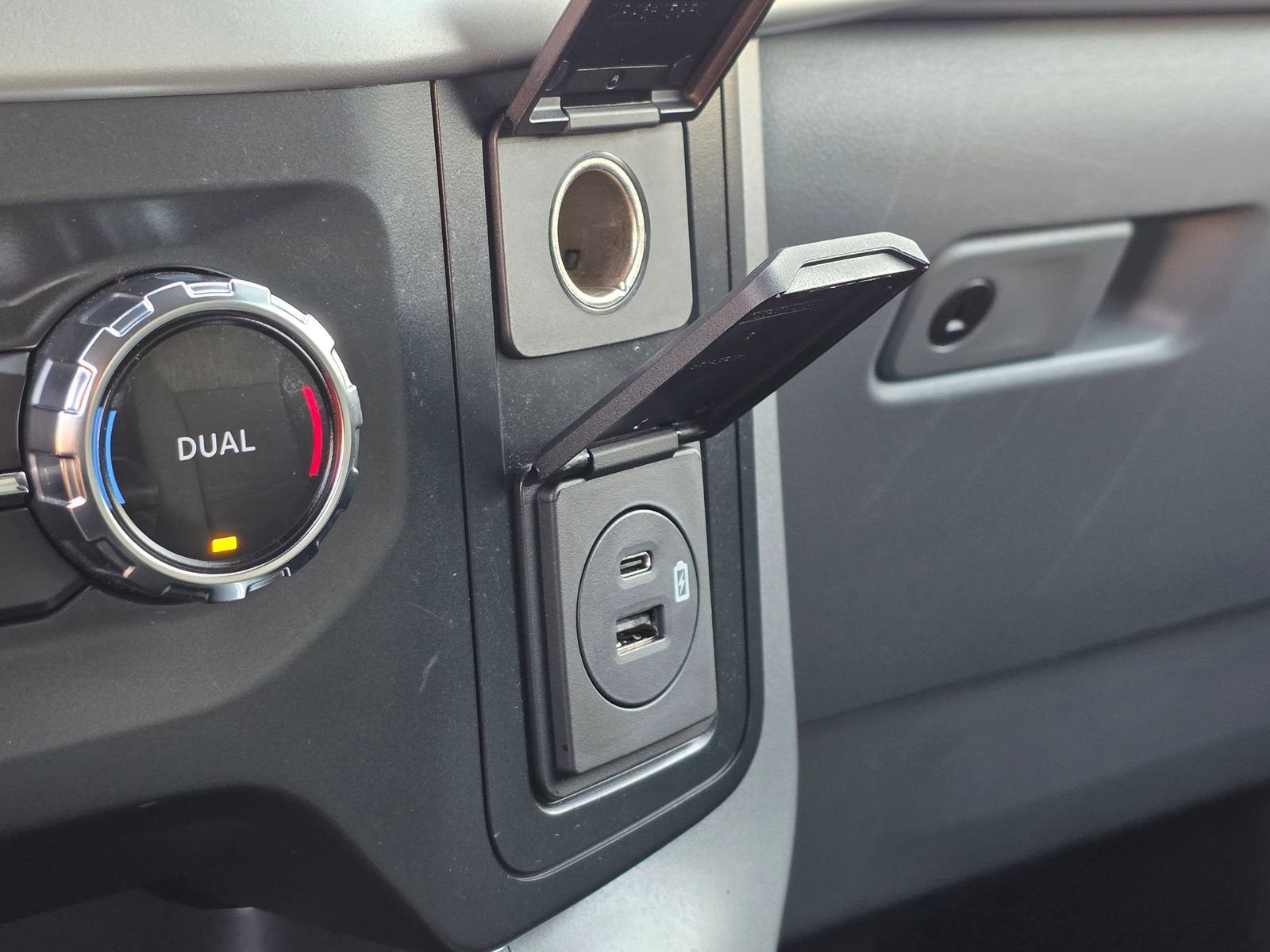 Used 2022 Ford F150 XLT w/ Equipment Group 301A Mid image 35