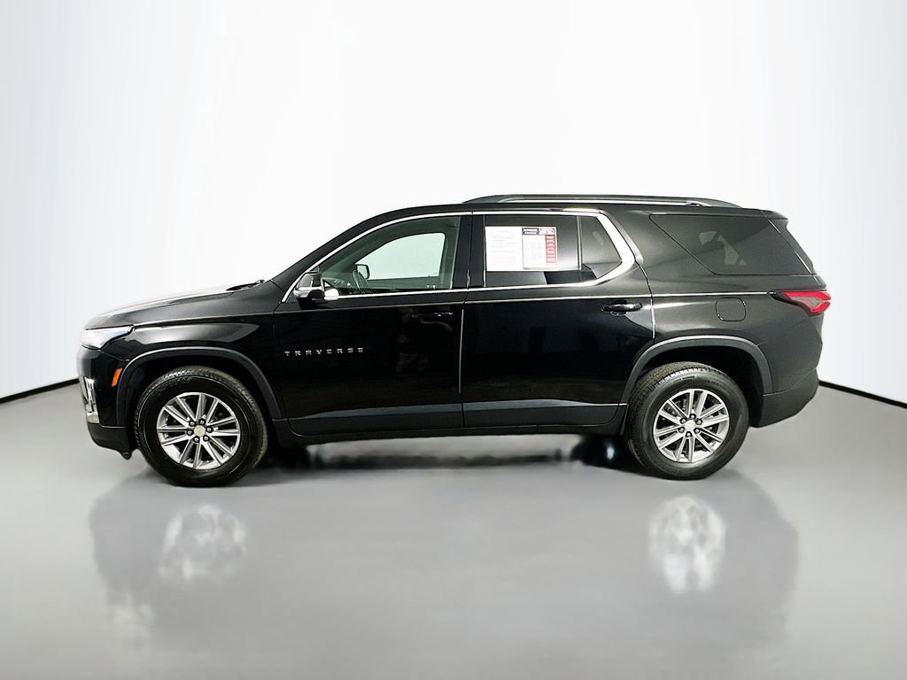 Used 2022 Chevrolet Traverse LT w/ LPO, Floor Liner Package AWD/4WD image 5