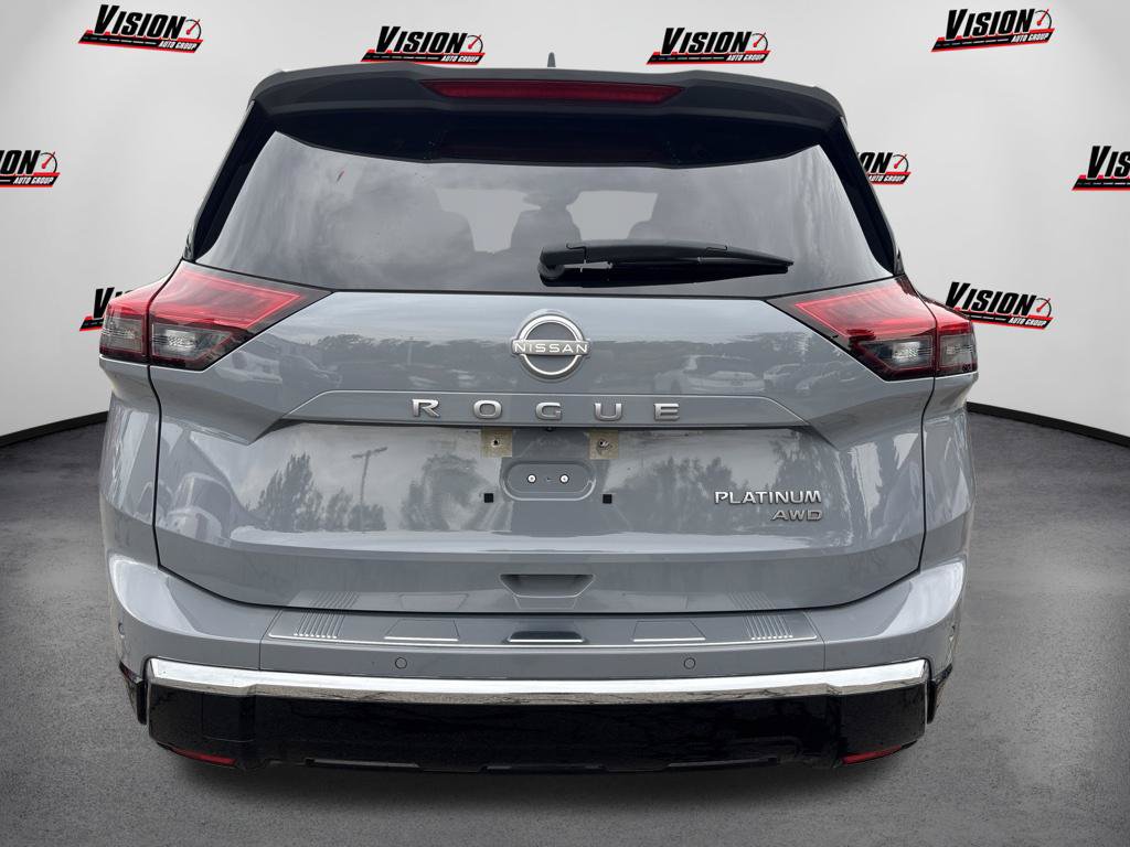 Used 2025 Nissan Rogue Platinum AWD/4WD image 6