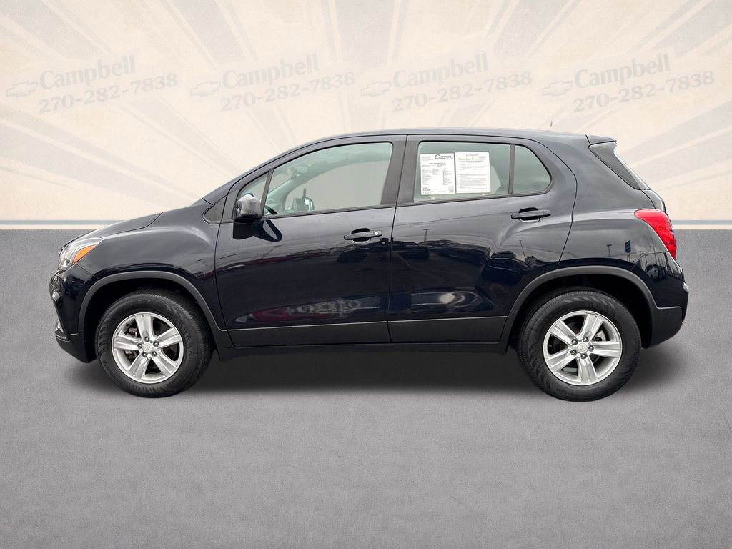 Used 2021 Chevrolet Trax LS image 2