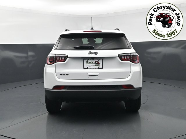 New 2026 Jeep Compass Latitude AWD/4WD image 5