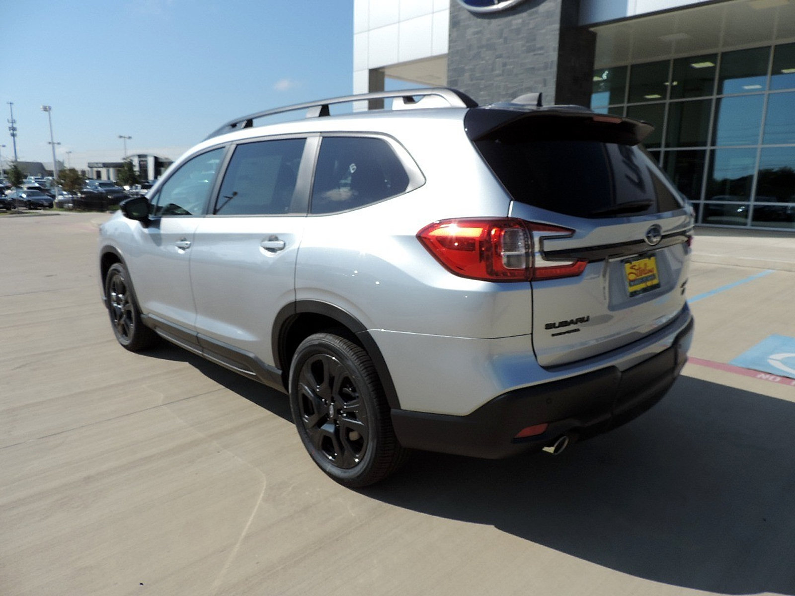 Certified 2025 Subaru Ascent Bronze Edition AWD/4WD image 7