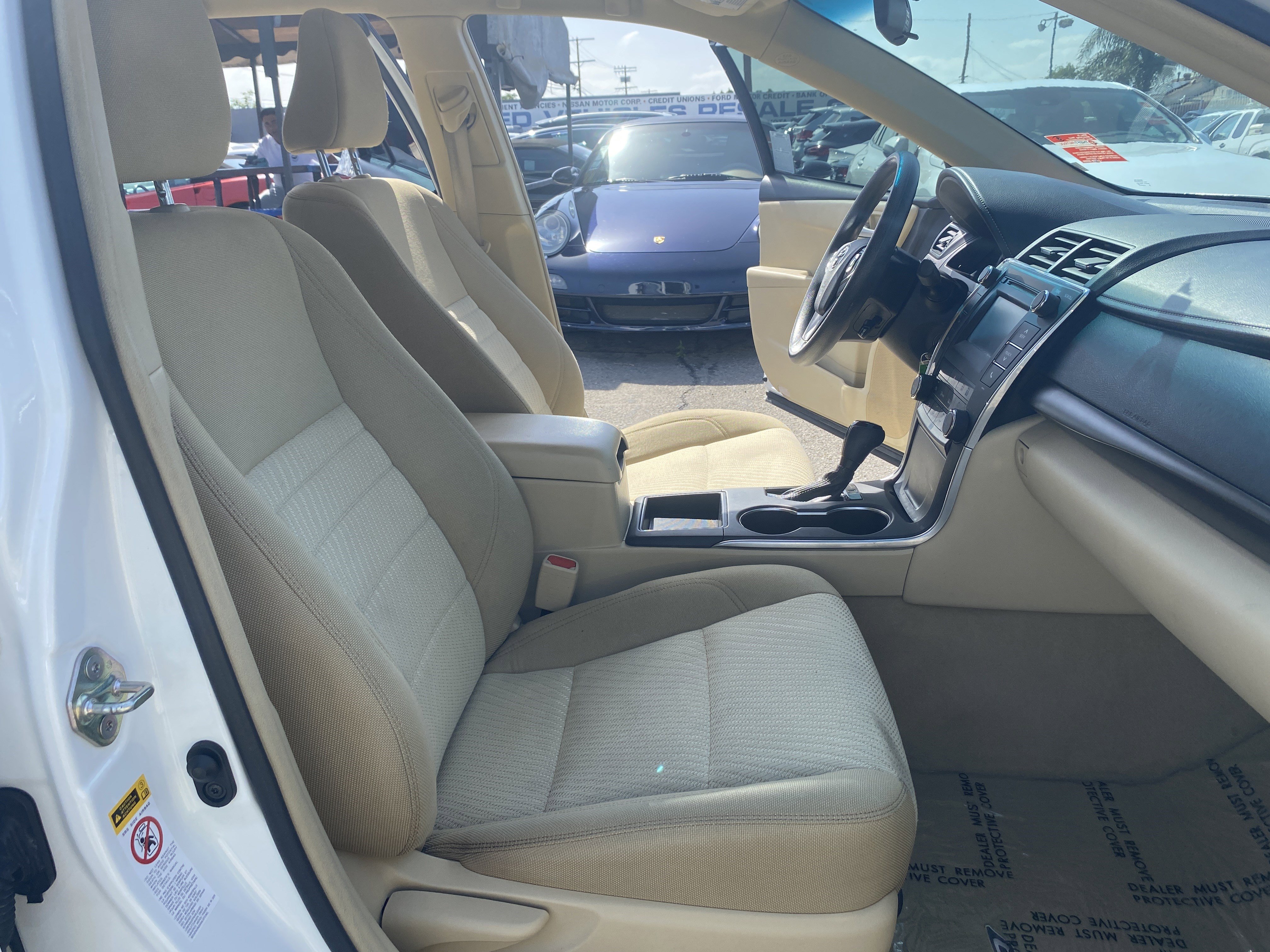 Used 2017 Toyota Camry LE FWD image 21