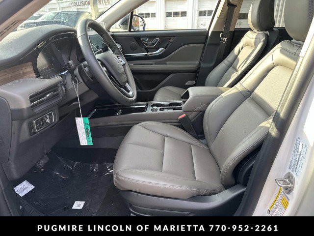 New 2026 Lincoln Corsair Grand Touring w/ Rear Removable Package Tray image 9