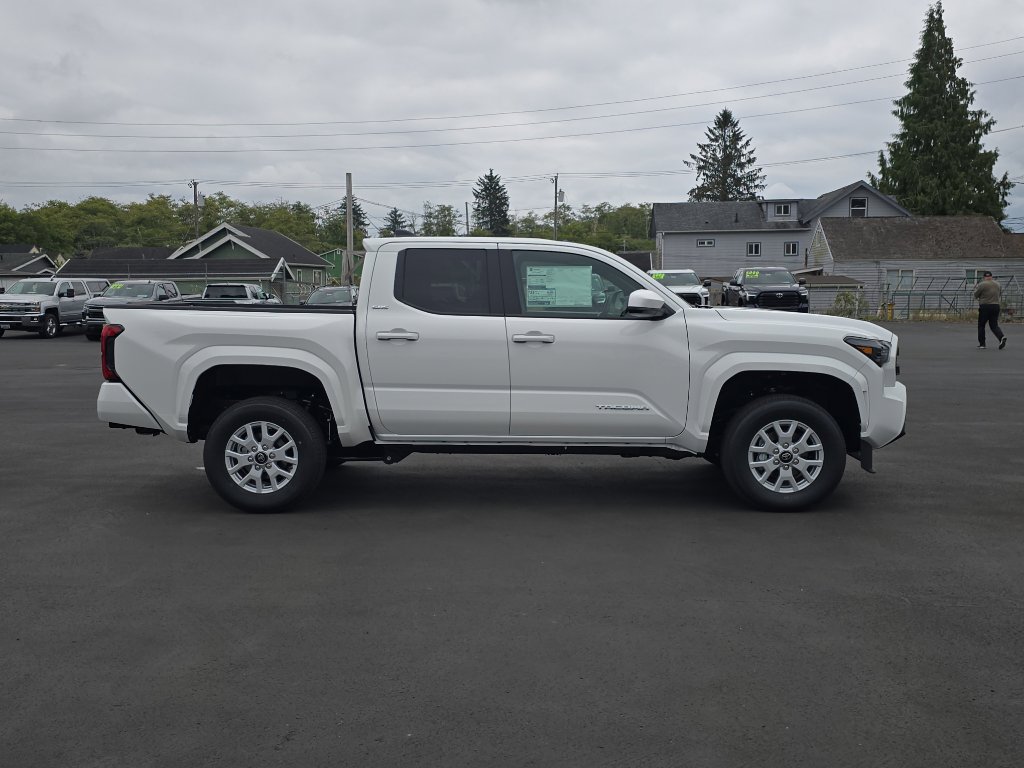 New 2025 Toyota Tacoma SR5 image 7