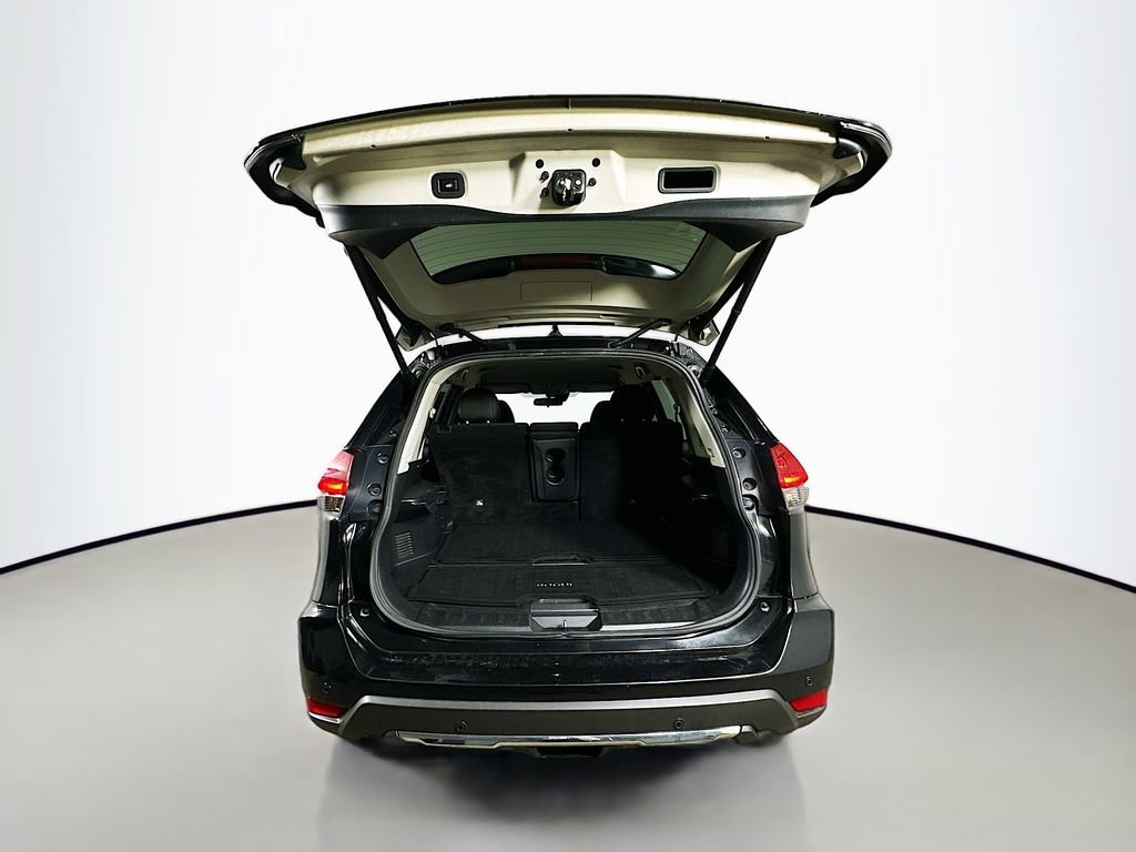 Used 2019 Nissan Rogue SV AWD/4WD image 28