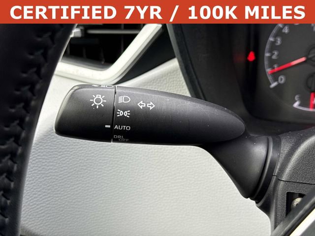 Used 2021 Toyota Corolla SE w/ SE Premium Package FWD image 27