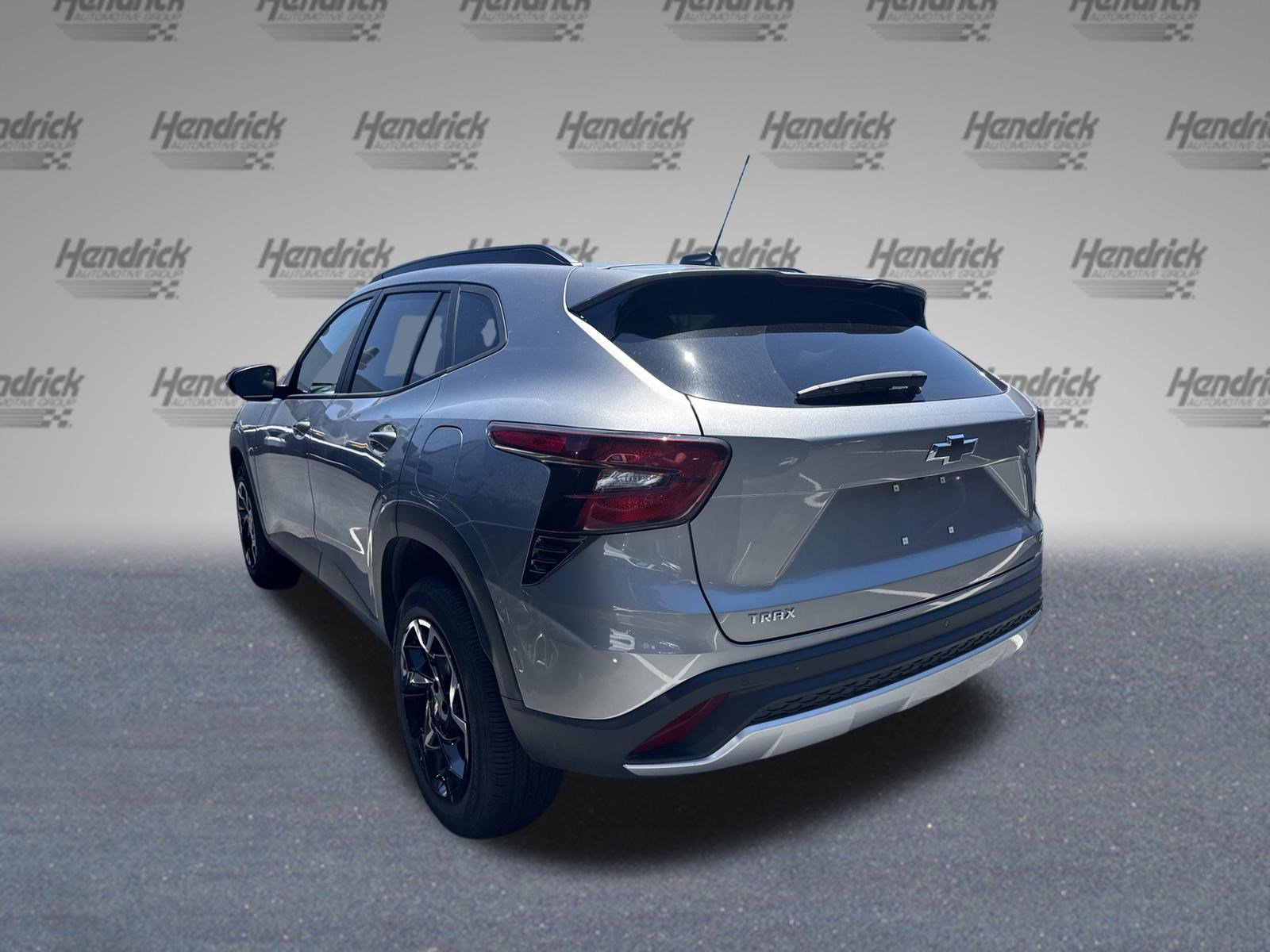 Used 2025 Chevrolet Trax LT w/ Driver Confidence Package FWD image 7