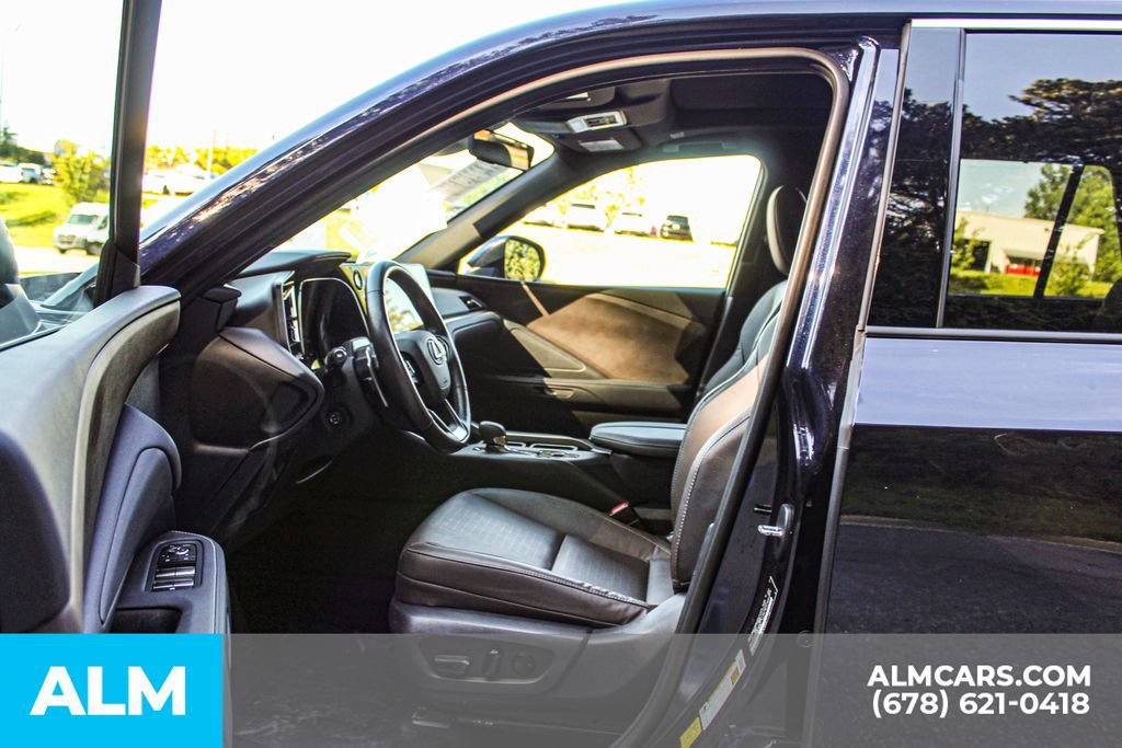 Used 2025 Lexus TX 350 AWD w/ Technology Package image 16