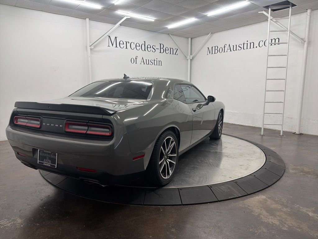 Used 2023 Dodge Challenger R/T w/ Plus Package image 7