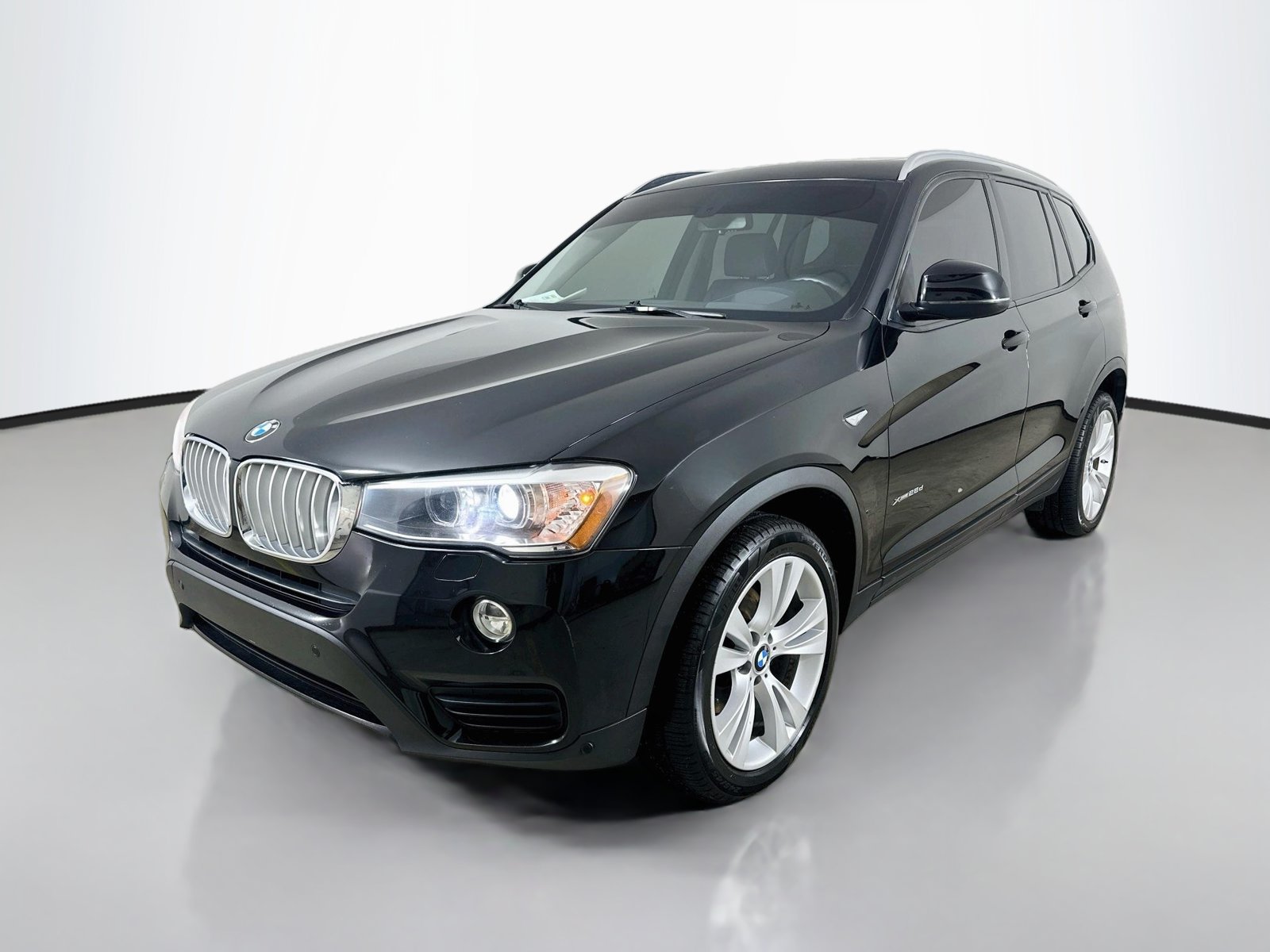 Used 2016 BMW X3 xDrive28d AWD/4WD image 1