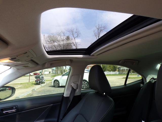 Used 2015 Lexus IS 250 AWD w/ Navigation System Package image 11