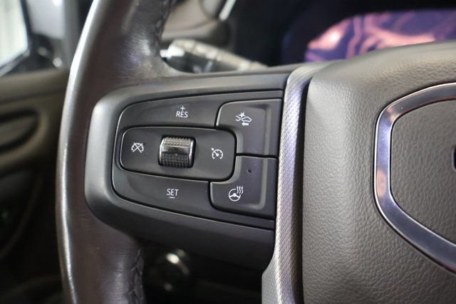 Used 2022 GMC Yukon XL Denali AWD/4WD image 14