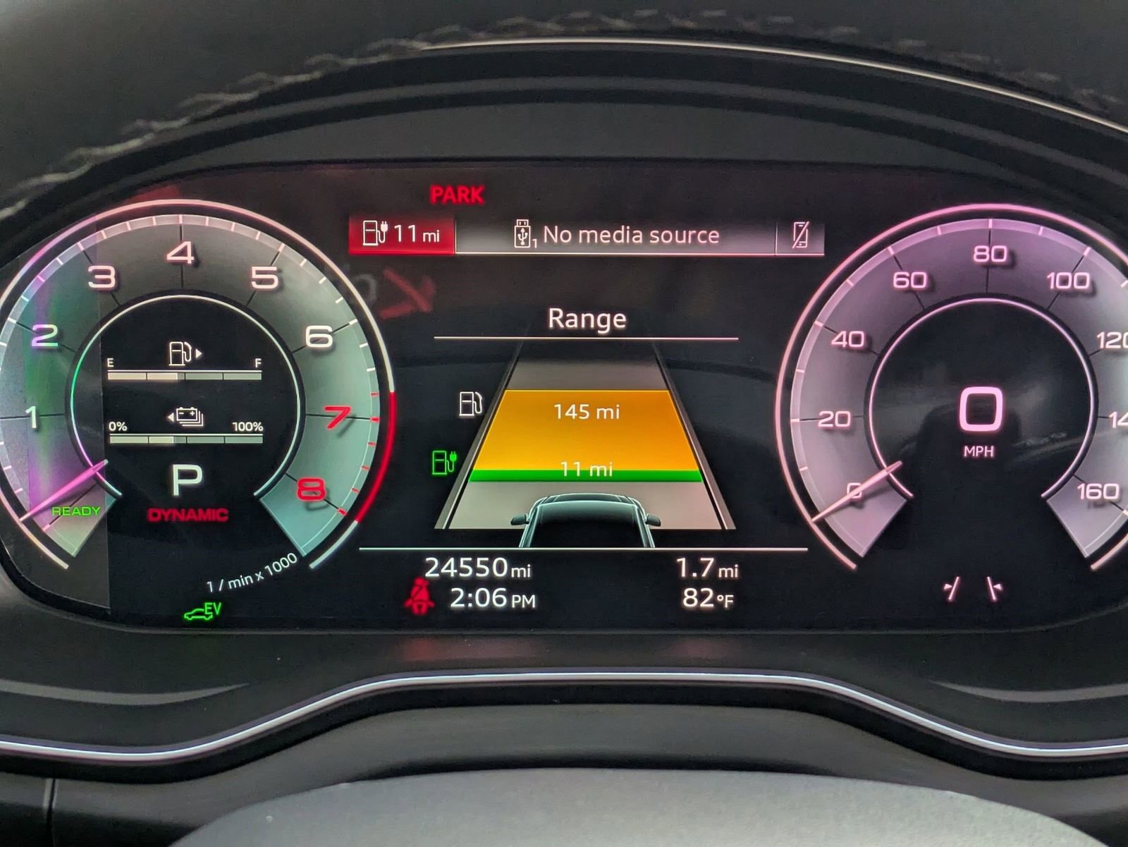 Used 2023 Audi Q5 e Premium w/ Convenience Package image 12