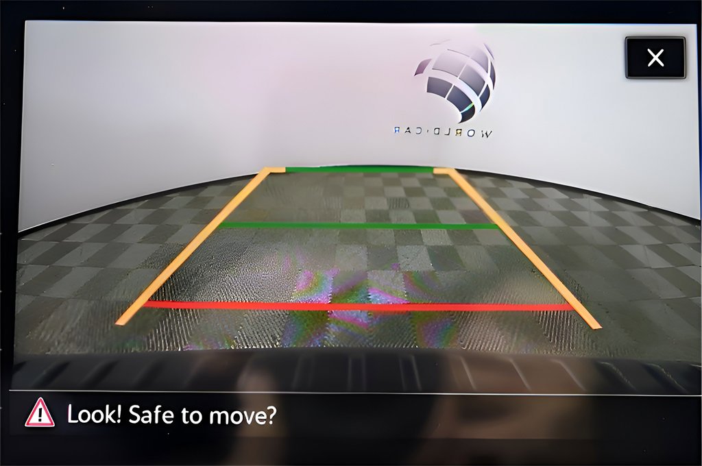 Used 2023 Volkswagen Tiguan SE R-Line image 39