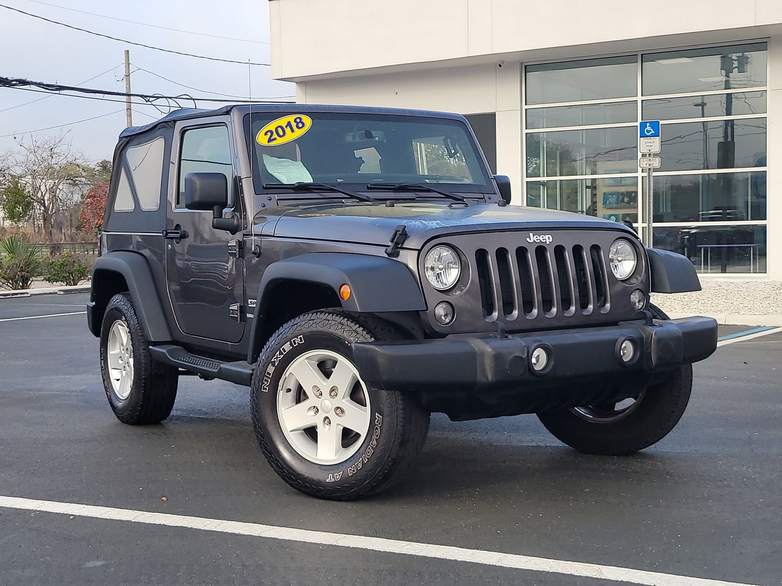 Used 2018 Jeep Wrangler Sport image 31
