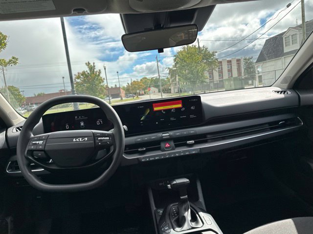 New 2026 Kia K4 FWD image 3