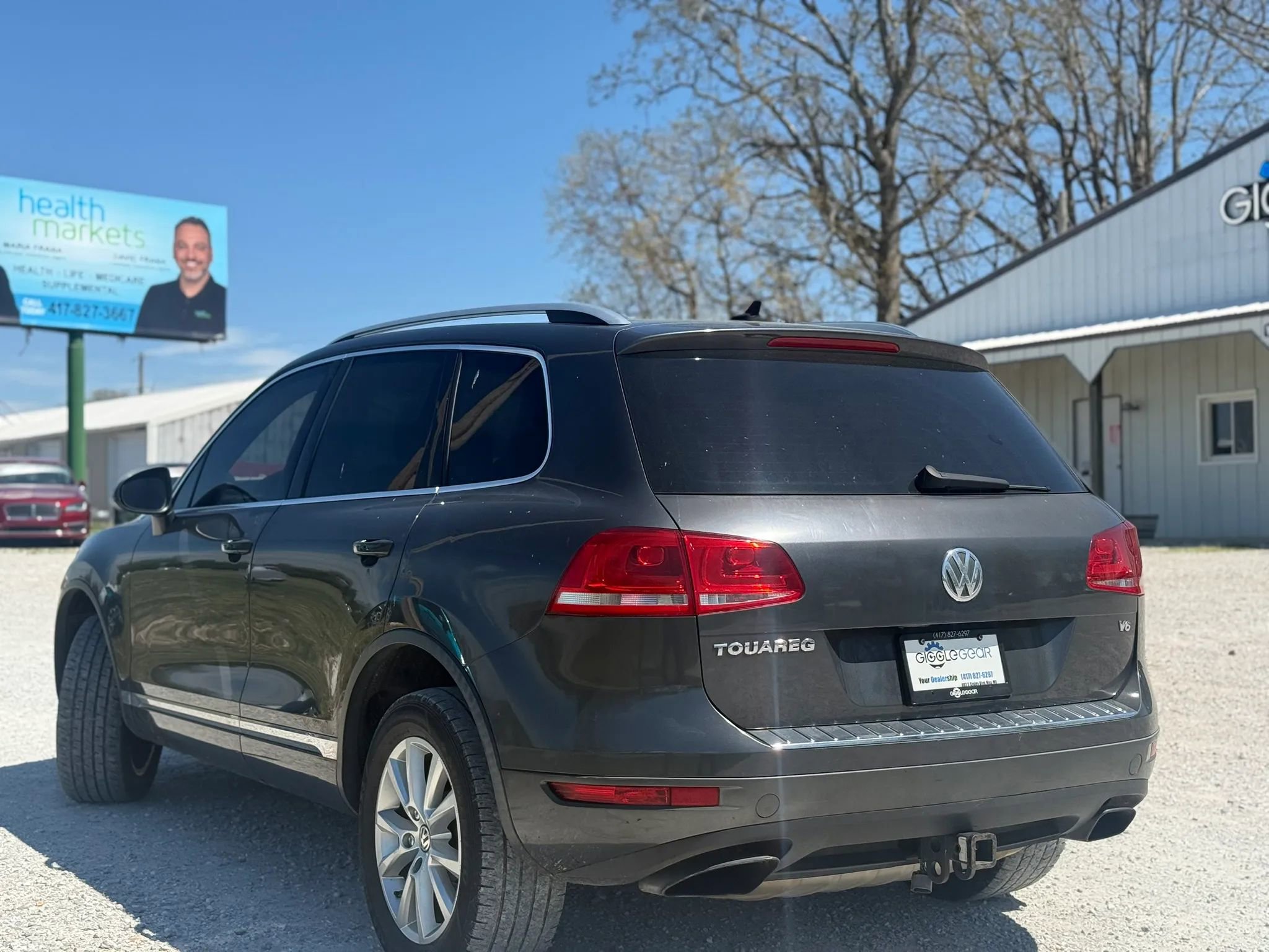 Used 2013 Volkswagen Touareg Sport AWD/4WD image 3