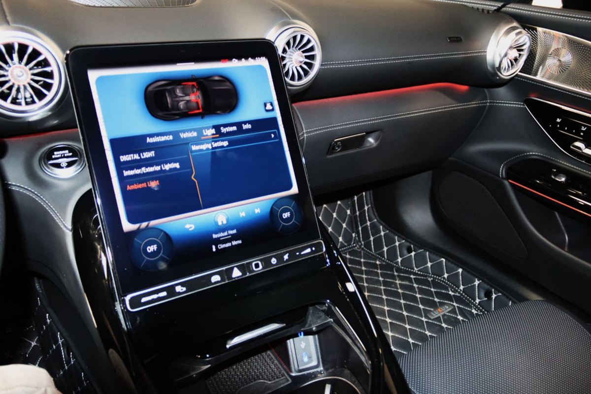 Used 2025 Mercedes-Benz AMG GT 63 image 70
