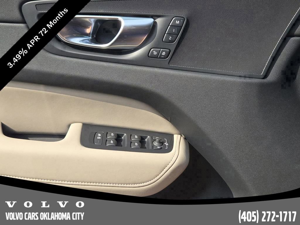 Used 2026 Volvo XC60 B5 Core w/ Protection Package Premier image 25