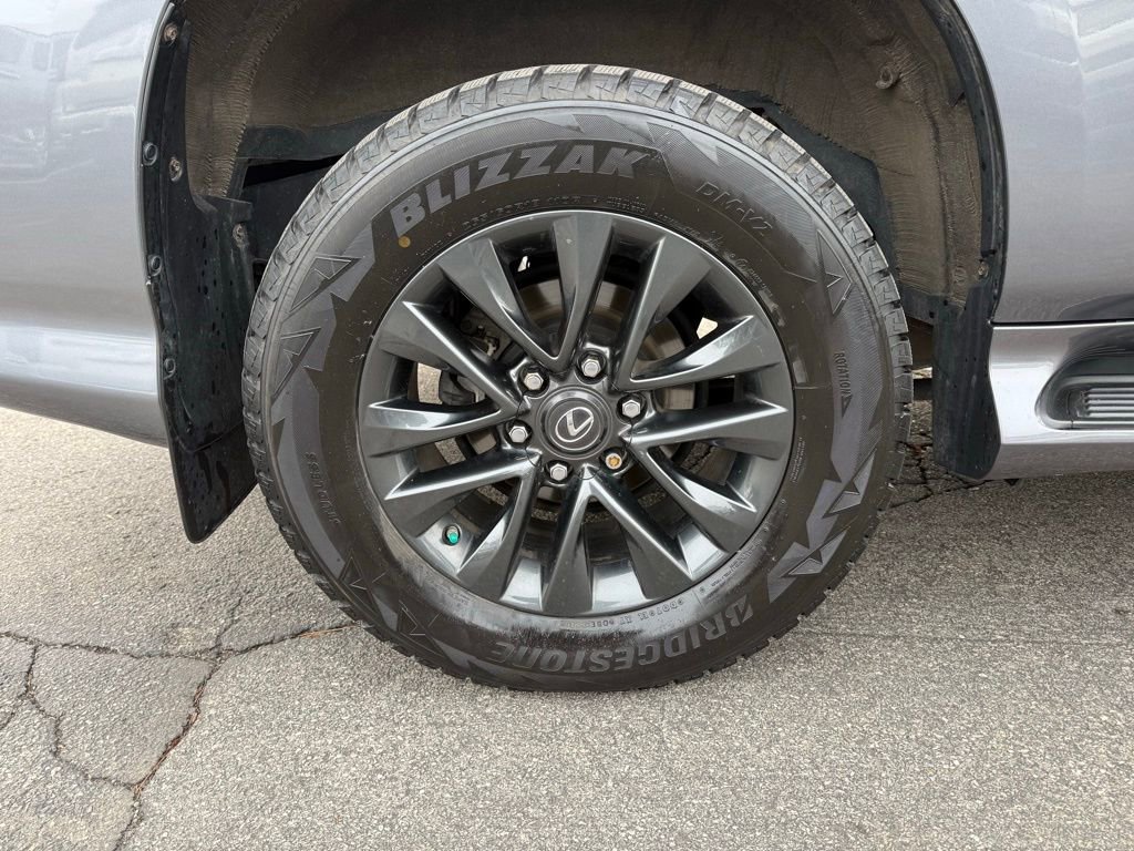 Used 2021 Lexus GX 460 Premium w/ Premium Package image 27