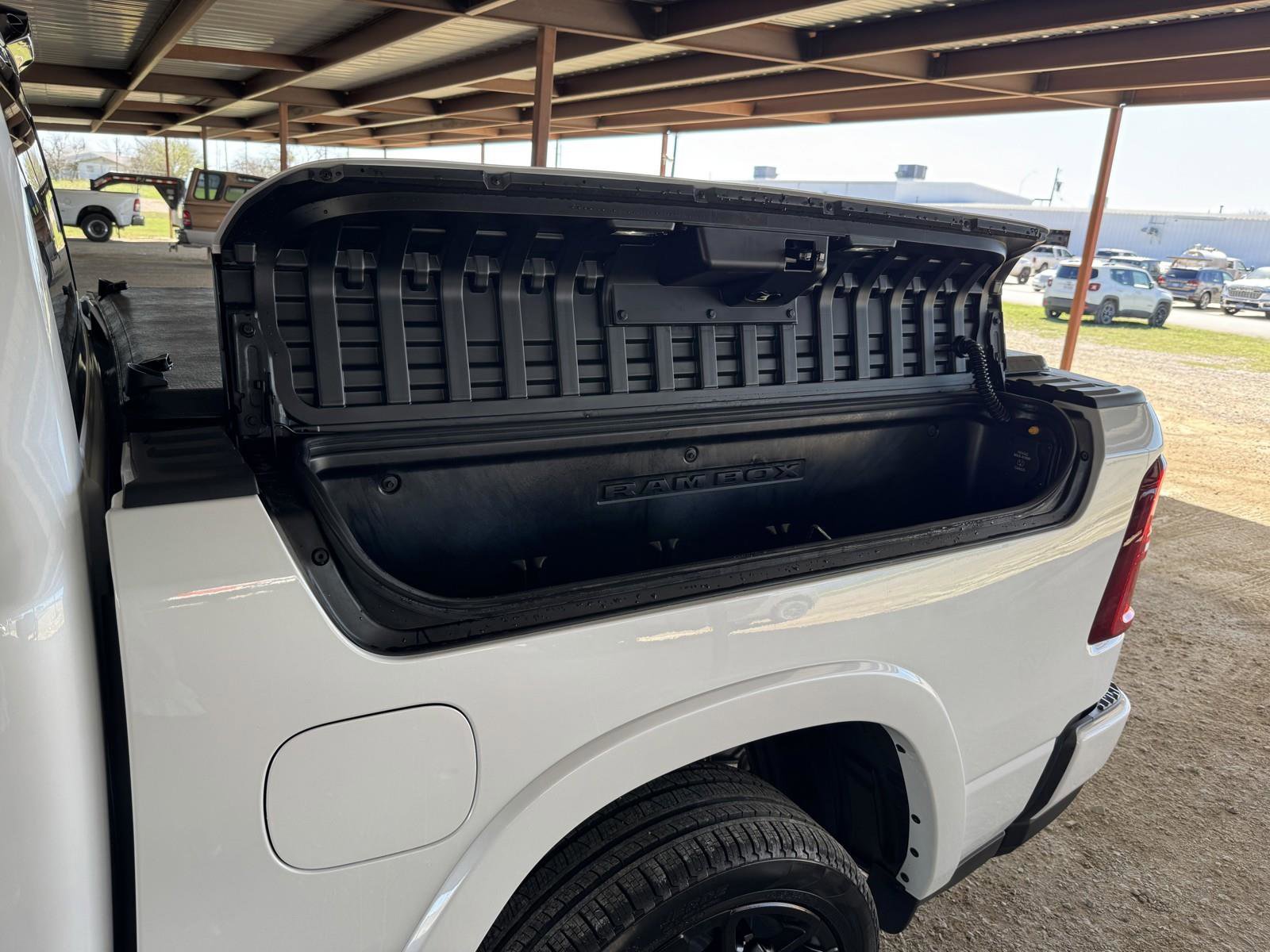 New 2026 RAM 1500 Limited image 32