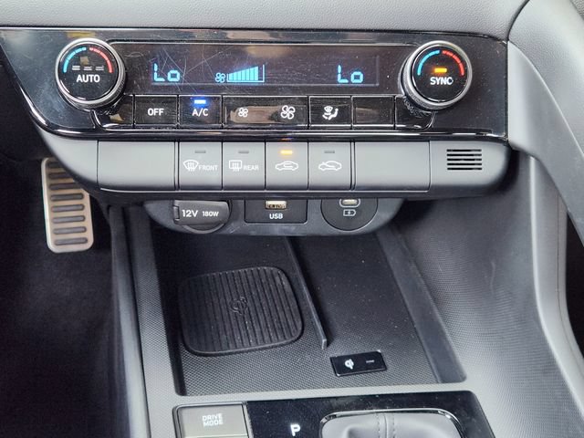 Certified 2025 Hyundai Elantra Sport FWD image 13