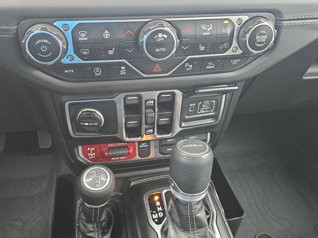 Used 2025 Jeep Gladiator Mojave image 23